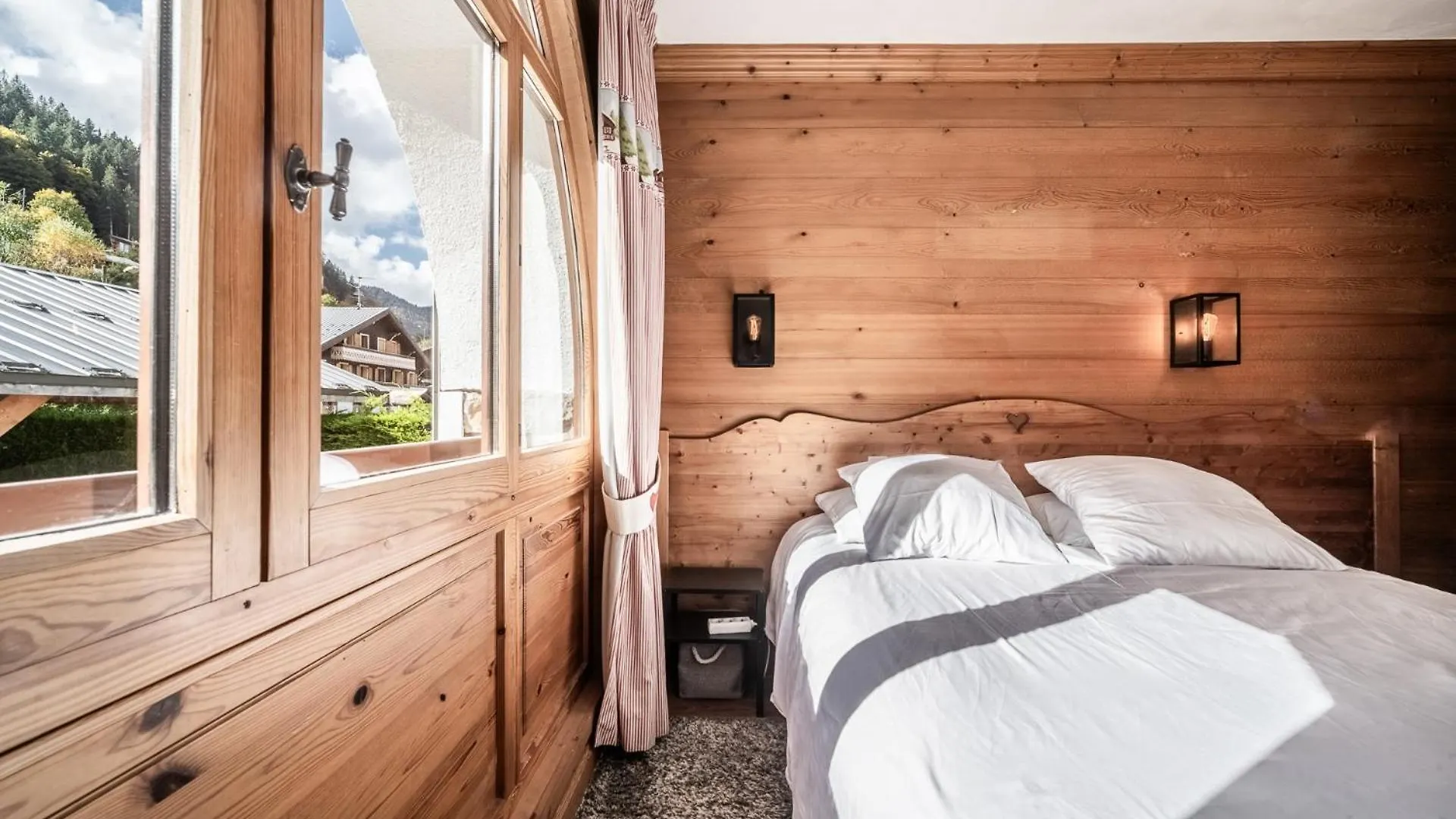 Lodge 1 : Magnifique Deux Chambres Proche Centre Morzine 0*,