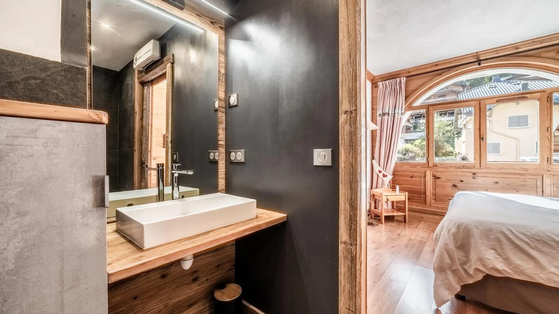 Lodge 1 : Magnifique Deux Chambres Proche Centre Morzine France