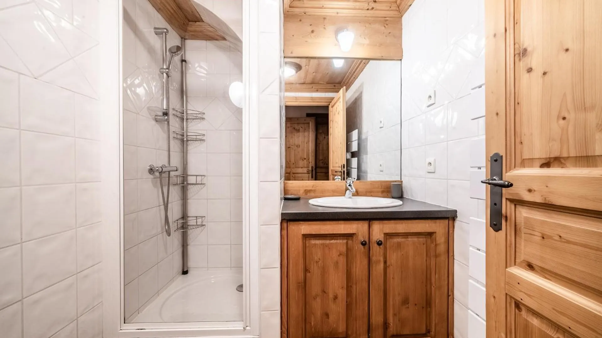 Lodge 1 : Magnifique Deux Chambres Proche Centre Morzine 0*,  France